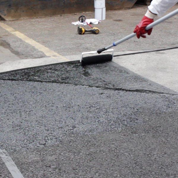 Rizistal Epoxy Anti Slip Asphalt and Tarmac Drive Paint