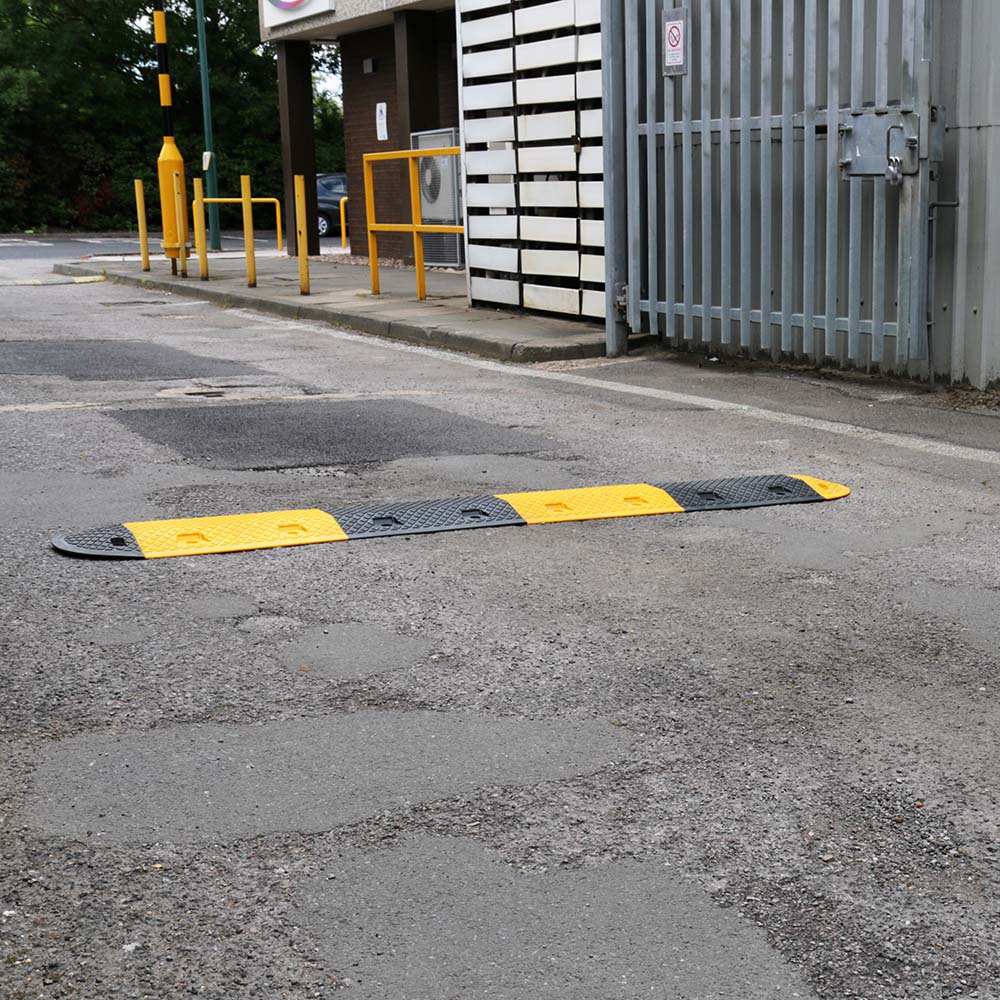 Heavy-Duty-Speed-Bump