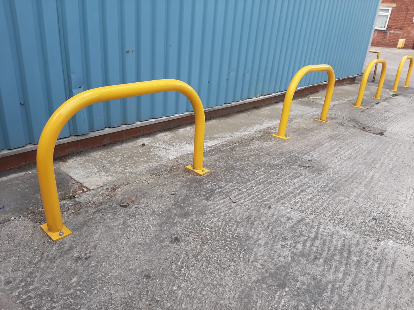 Safety Barrier - Steel Bolt Down - Rizistal PR840