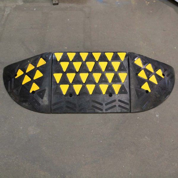 Heavy-Duty-Rubber-Ramp-200mm-With-Corners