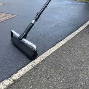 Tarmac Driveway Refresher Paint - Rizistal SC900